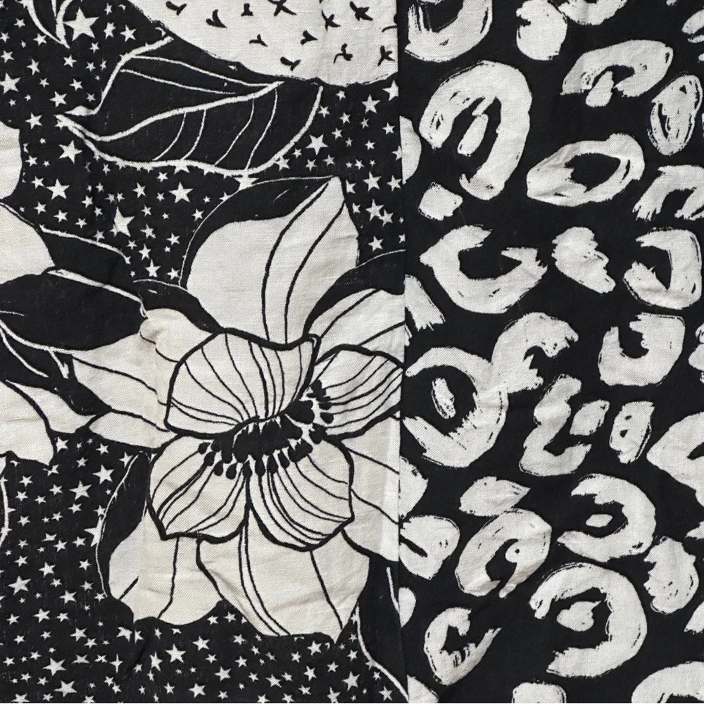 Farm Rio for Anthropologie Button Down Print Black White Surf Shirt Size Small - Picture 7 of 13